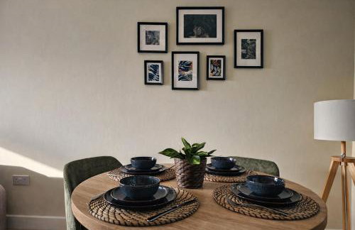 2 Bed Flat - Contractor - Central MK - Parking - Sleeps5 - Foto 4