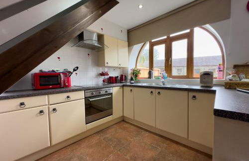 The Stables - Photo 10