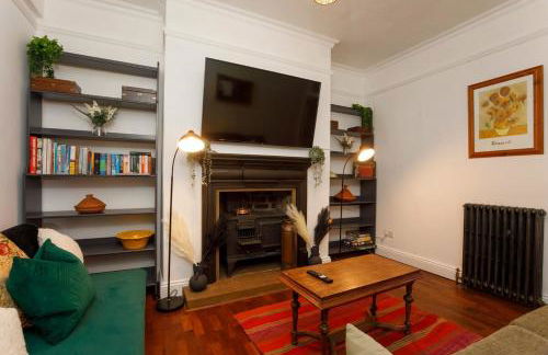 Hot Tub - Pool Table, Central - Photo 4