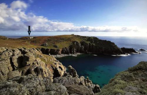 4 Coastguard Cottages - Porthgwarra - Photo 3