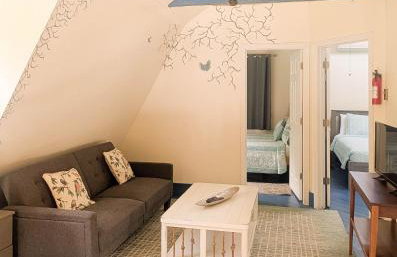 3 Bedroom 2 Bath Carriage House (Pet Friendly) - Foto 34