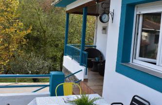 LA CASA AZUL, un oasis de calma, vistas impresionantes con PISCINA, SALTADOR, BARBACOA y acceso al río Asón - Foto 16