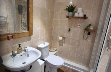 Cosy Cottage in a quaint village in North Devon. - Photo 13