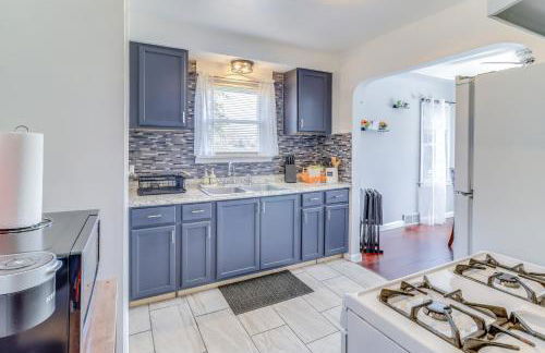 Peaceful Detroit Home with Yard 10 Mi to Downtown! - Foto 8