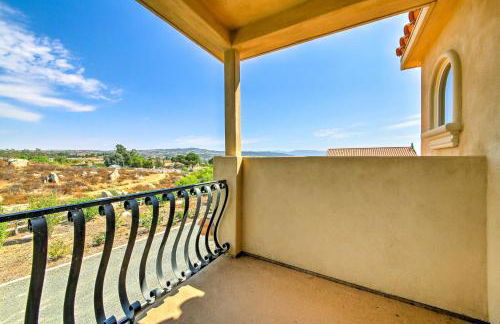 Luxe Wine Country Estate with Orchard-Facing Balcony - Foto 28