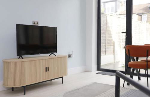 Stylish London Flat with Garden, Close to City - Foto 5