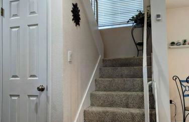 5 Minutes to South Bay Beaches! Private 2 bedroom 2 bath 2 level home with patio Excellent value! - Foto 17