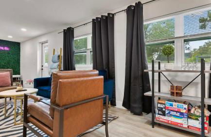 South Tampa- VIP- Concierge- Backyard Oasis- Pool- Hammock- Golf- Fire- Pit- Games- Pool Table - Foto 43