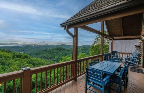 4BR Cabin with Ski Resort, Mtn Views & Hot Tub - Foto 120