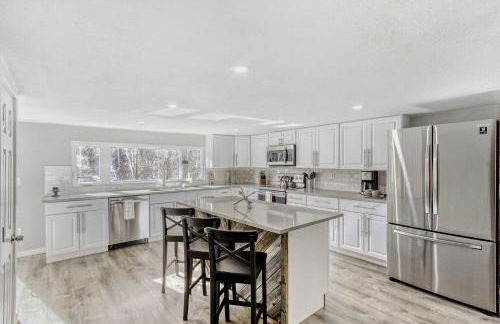 Black Hawk Getaway with Hot Tub cabin - Foto 9