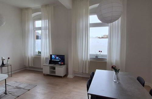 Tolle Moderne Altbau Wohnung - Foto 6