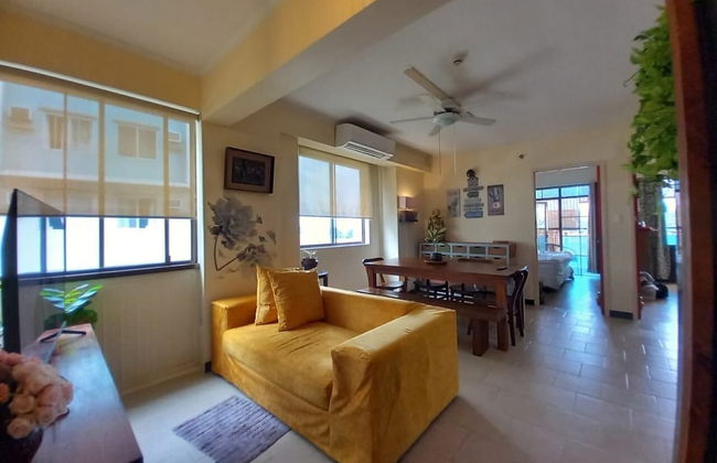 King Bed 2BR European Style City Center in Davao City Philippines - Foto 8