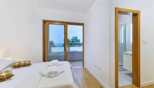 New Villa With Pool and Roof Terrace - Foto 4, Habitación