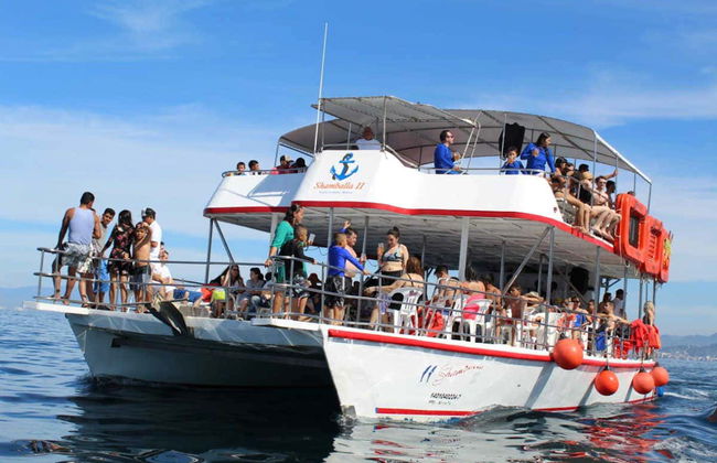 Los Arcos Catamaran Trip - Photo 3