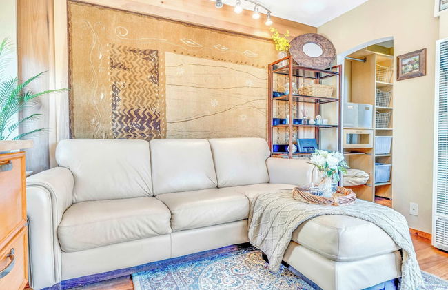 Quaint Carmel - Bungalow Close to Beach - Foto 7