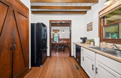 13min Summersville Lake | HotTub | FirePit | Quiet - Foto 15