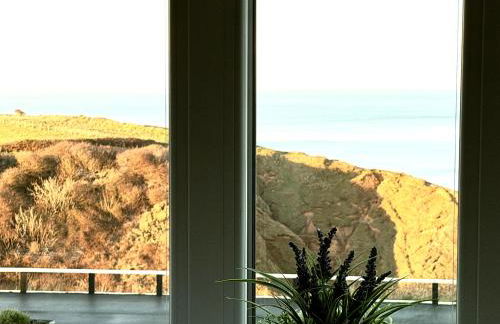 Smugglers - Sea Front - Parking - Sea Views - Balcony - 2 luxury kingsize beds - Foto 9