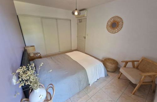 Spacieux et élégant T3 en bord de mer - Foto 22