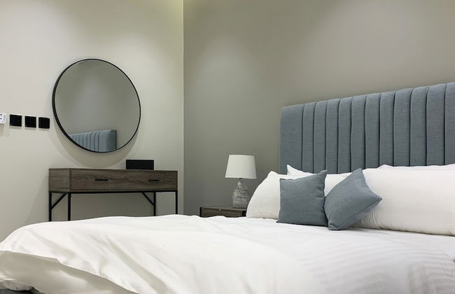 Tawun A1-5 Royal touch Balcony GX60 - Photo 2