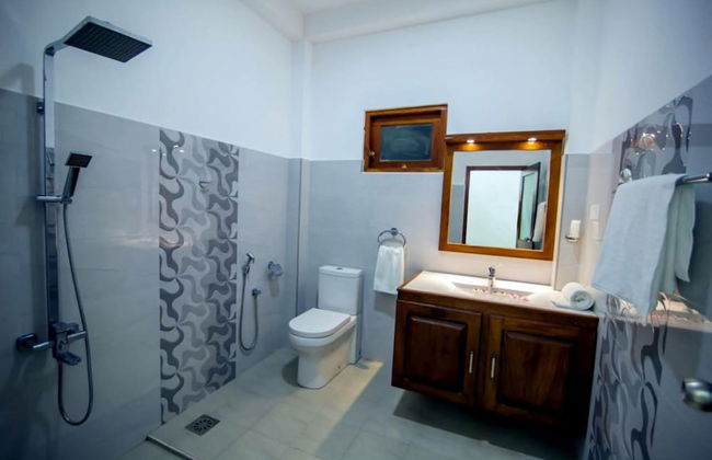 Villa Almond Leaf - Photo 18