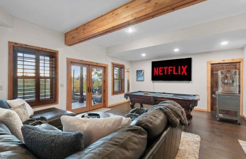 Wow Views! Hot Tub, Sauna, 85 inch TV, Pool Table - Foto 26