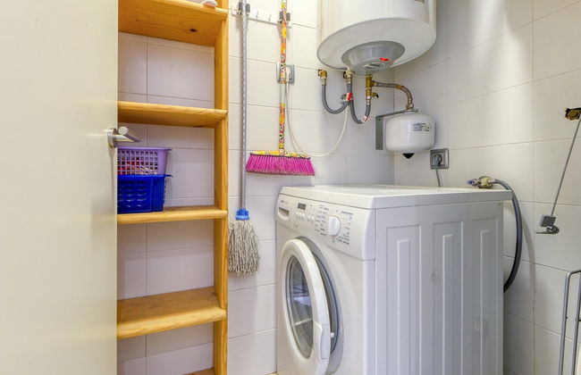 Apartment in Roses by the Beach With Pool - Photo 17