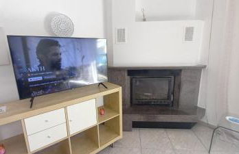 Comfortable Thermi apartment near SKG Airport - Photo 10