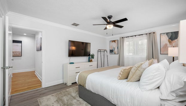 Exquisite Bayview Villa With Pool and Games! - Foto 3, Habitación