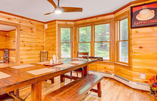 Spacious Belmont Home w/ Seasonal Pool & Grill - Foto 9