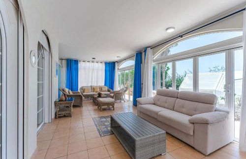 Gorgeous Golf Villa - Foto 49