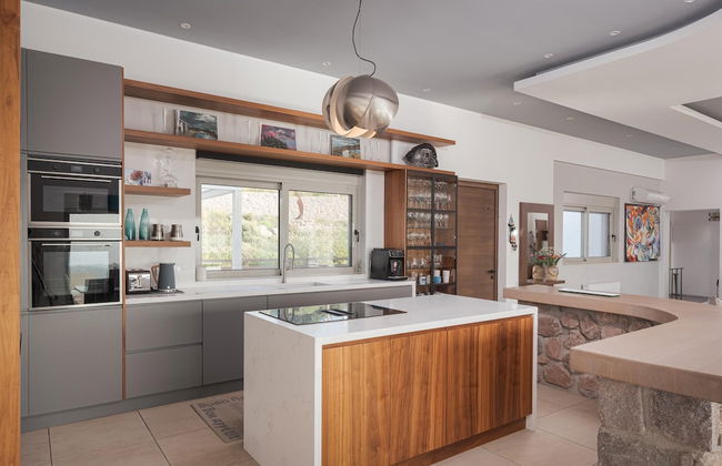 Aphea Retreat Villa - Photo 21