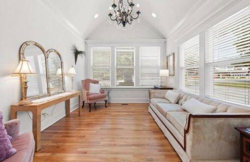 Luxury Retreat in Red Bank TN - Foto 30