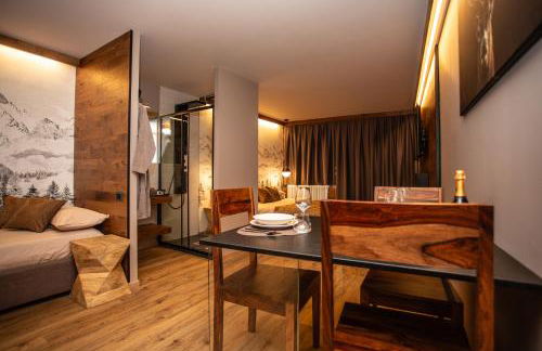 WHISPERING PINES LODGE Mountain view apartment with ski-in access - Foto 18