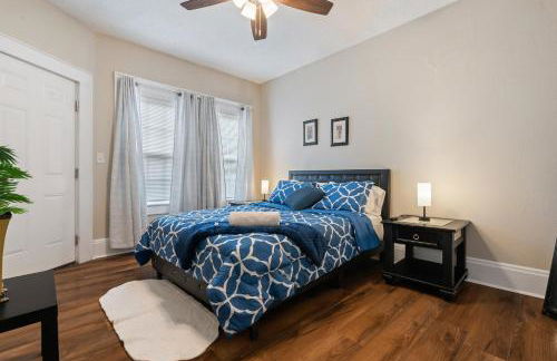 Bungalow Retreat! - Photo 13