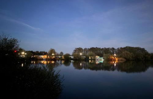 Rachels Luxury Tattershall Hot Tub & Fishing Retreat - Foto 74