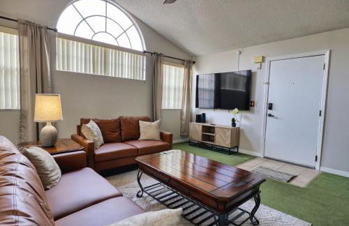 Laguna Bay 2 Bedroom Condo Resort Pool 8 Miles to Disney - Foto 5