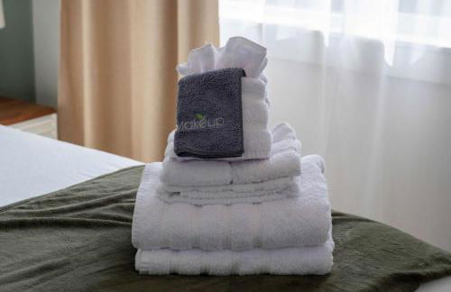 Brand-New Beach Retreat Hot Tub Sleeps 13 - Foto 31