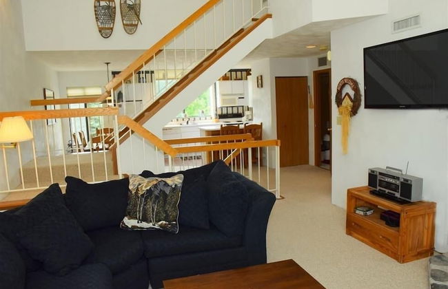 Seven Springs 2 BR Deluxe Condo, Mountain Views! by RedAwning - Foto 1