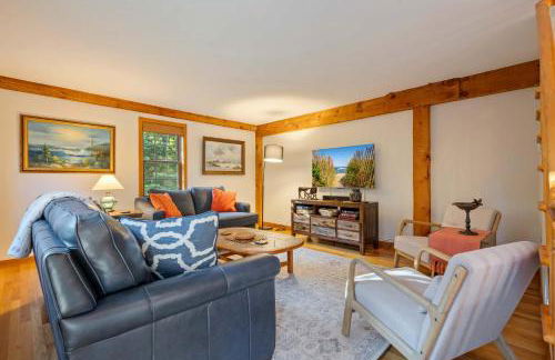 The House on Cranberry - For 8 - Photo 1