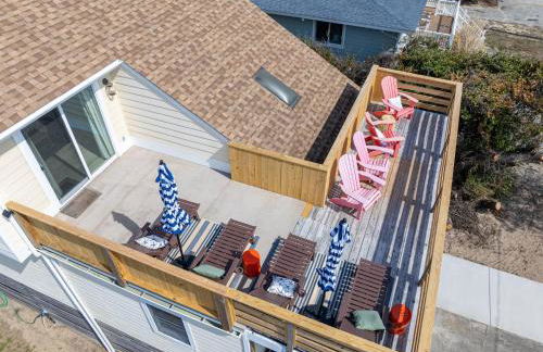 Oceanside Cottage -3BDR 2BA-Walk to Beach! - Foto 38