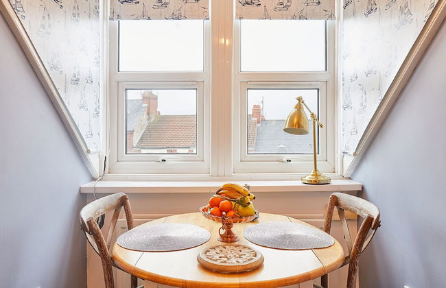 Host Stay North Parade Apartment - Photo 17