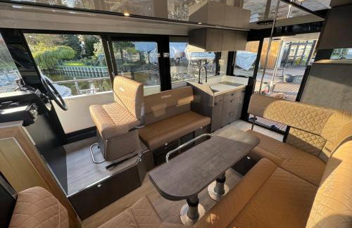 Yacht als Wohnung zu vermieten Hausboot direkt Tempelhofer Hafen - Foto 8