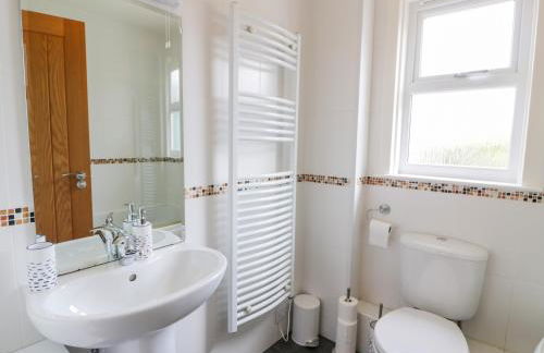 Grebe Cottage - Photo 9