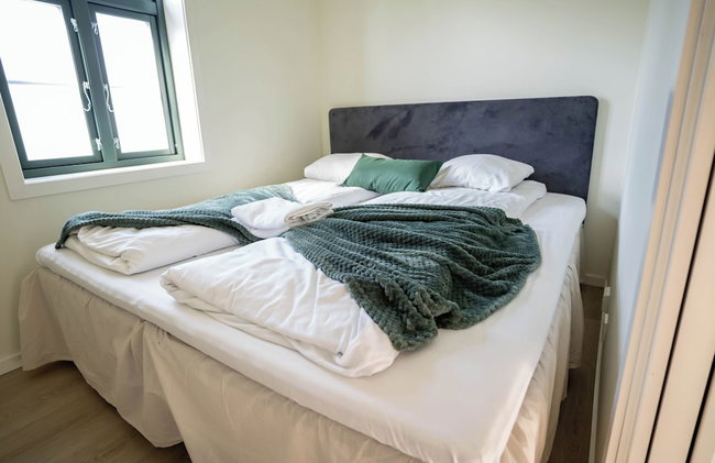 Vibrant Apartment on Bustling Street, Above a Restaurant - Perfect for Tourists, - Foto 5