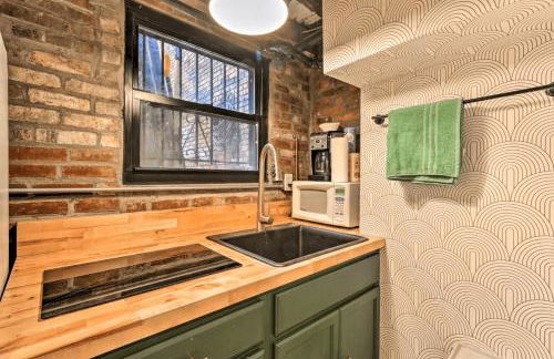 1850s historic Row House 7min train to NYC with private backyard - Foto 5