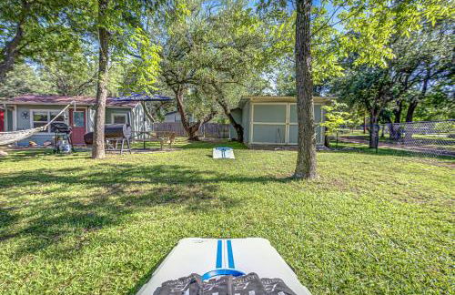 Charming Lakeview Cottage with Lake Access - Foto 6