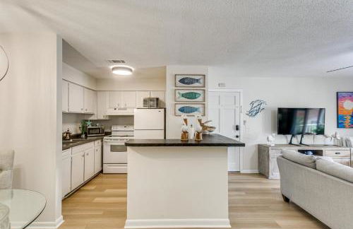 Condo with Amazing Amenities 1 Mi to Beach! - Foto 11