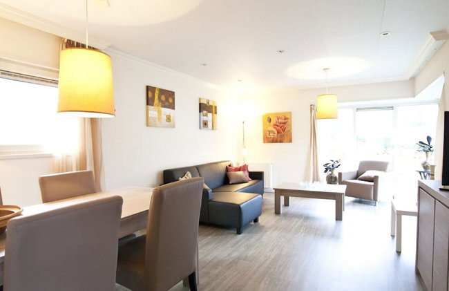 Cozy Chalet in a Holiday Park - Foto 18