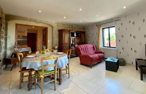 Charmante maisonnette à Blavozy, proche du Puy-en-Velay, avec terrasse privative, WiFi, et parking - FR-1-582-57 - Foto 6