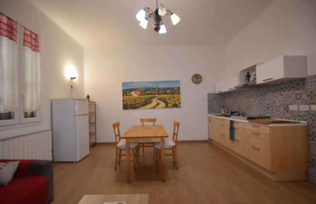 Vicino Ospedale E Aeroporto Num92867 - Foto 9